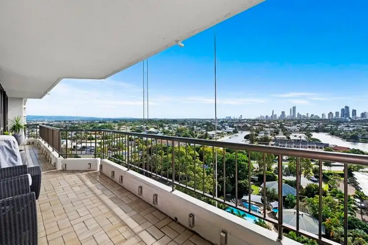 48/54 Hooker Boulevard, Mermaid Waters QLD 4218