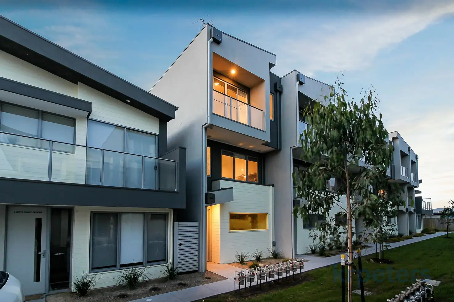 Main view of Homely townhouse listing, 15 ZARA COURT, Officer VIC 3809