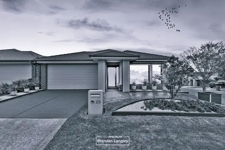 23 Clarendon Street, Pakenham VIC 3810
