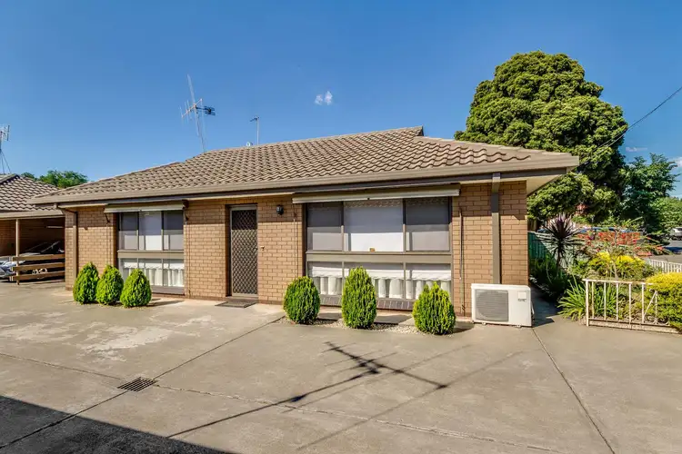Second view of Homely unit listing, 4/117 Hargreaves Street, Bendigo VIC 3550
