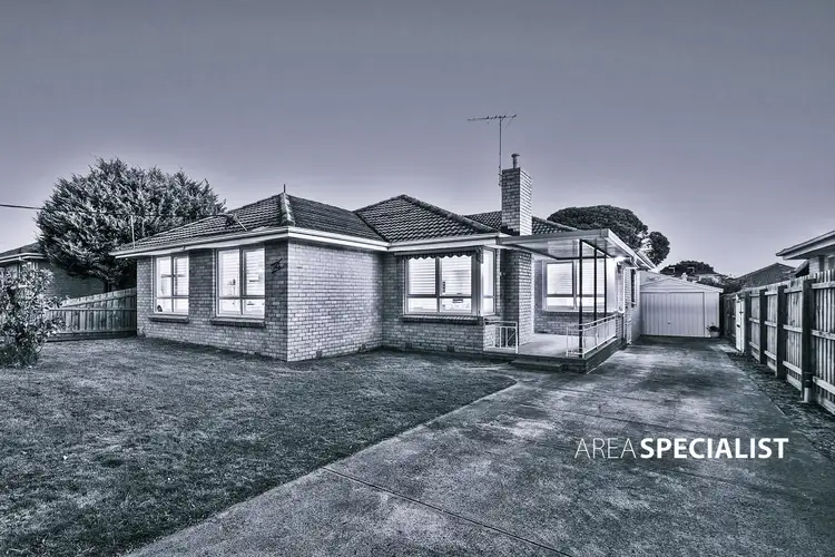 24 Brentwood Close, Clayton South VIC 3169
