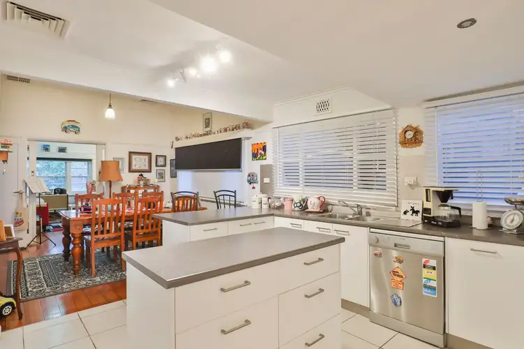 Sixth view of Homely house listing, 144 Magnolia Avenue, Mildura VIC 3500