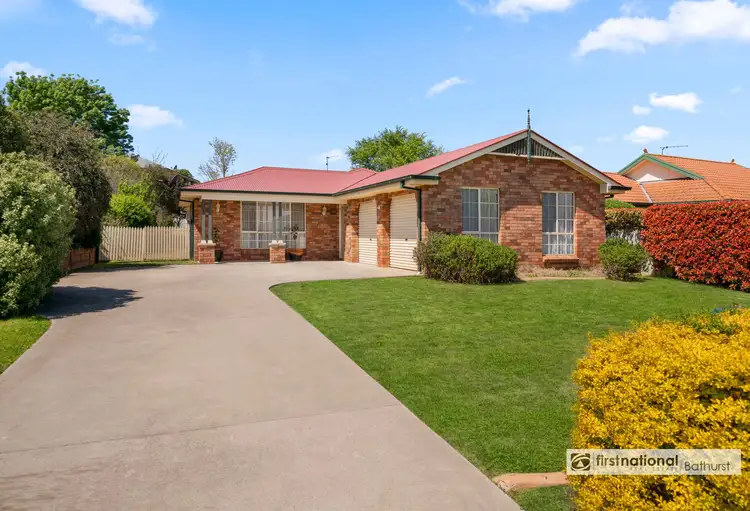 33 Halfpenny Drive, Kelso NSW 2795