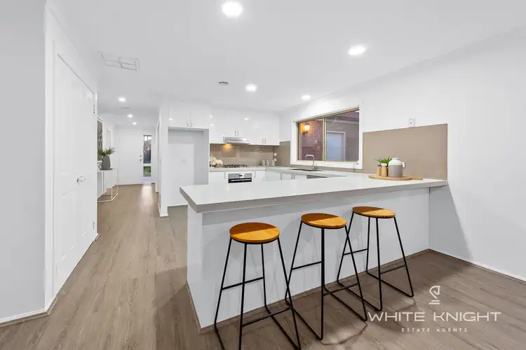 Sixth view of Homely house listing, 30 Jindabyne Avenue, Taylors Hill VIC 3037