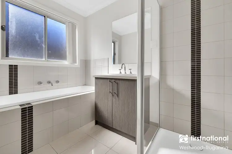 Sixth view of Homely house listing, 35 Vicky Court, Point Cook VIC 3030