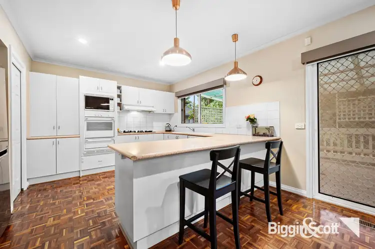 Fifth view of Homely house listing, 2 Helmsdale Retreat, Templestowe VIC 3106