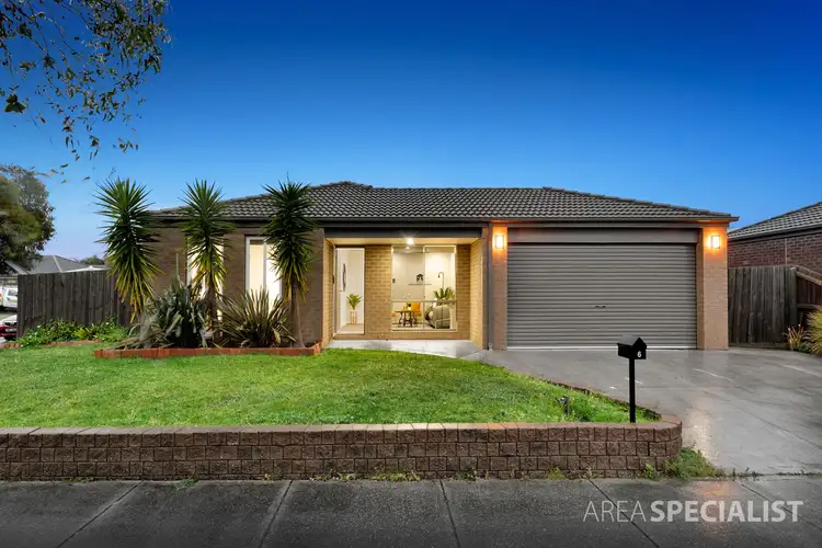 6 Cerreto Mews, Pakenham VIC 3810