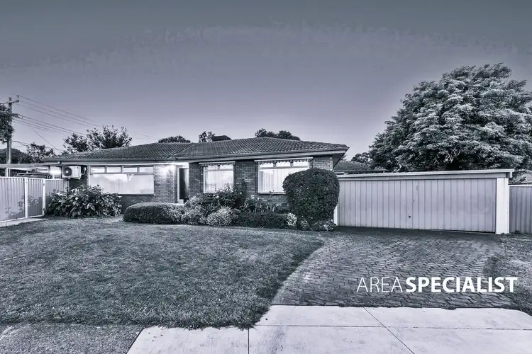 15 Carlisle Road, Ferntree Gully VIC 3156