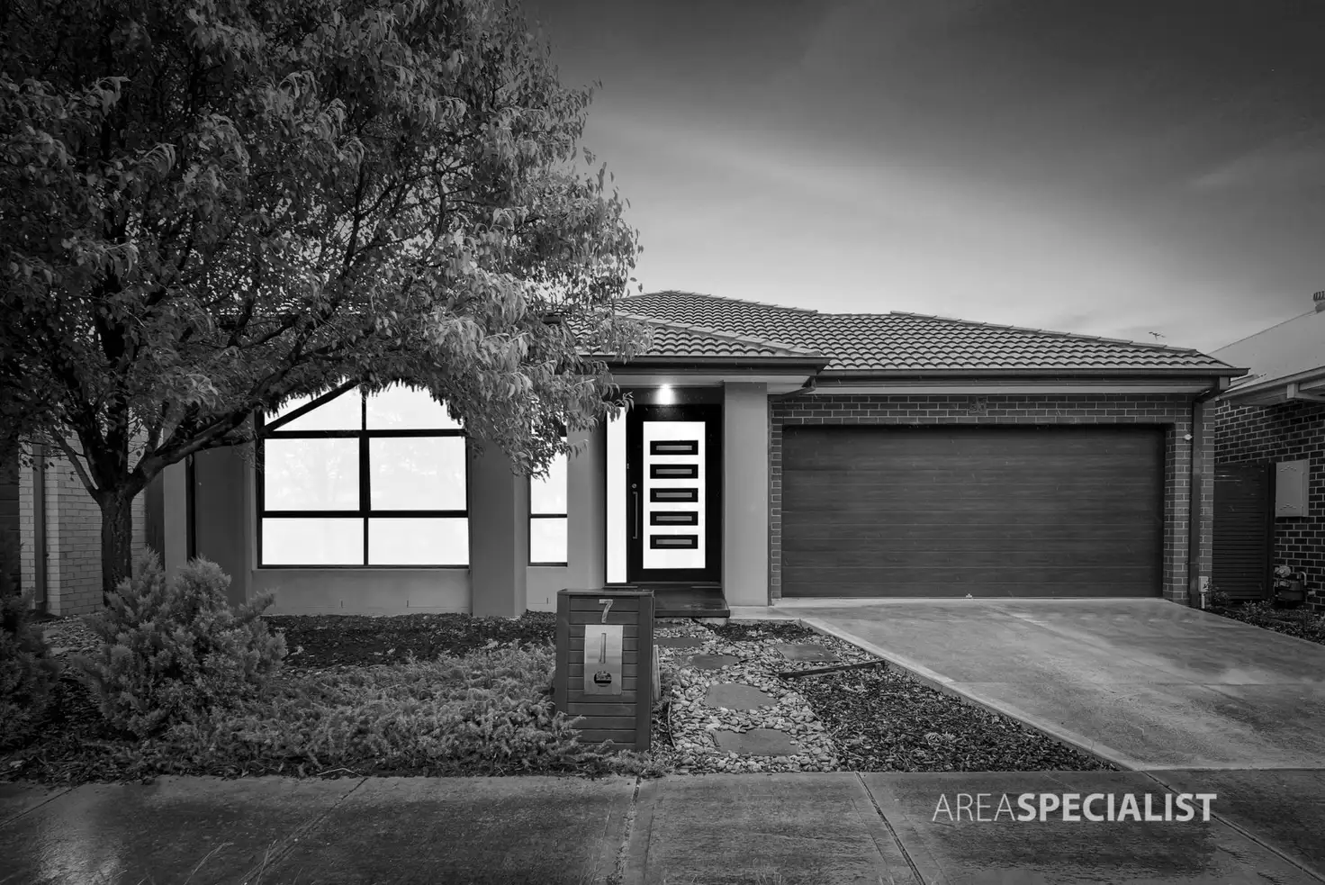 Main view of Homely house listing, 7 Hub Street, Werribee VIC 3030