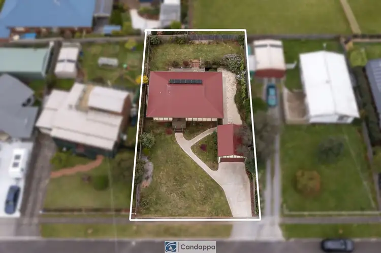 Second view of Homely house listing, 31 Wade Street, Drouin VIC 3818