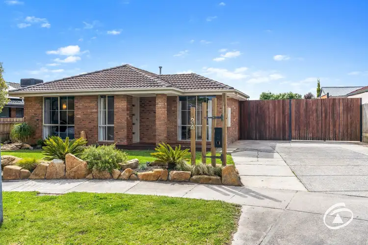 Main view of Homely house listing, 34 Tarcoola Drive, Narre Warren VIC 3805