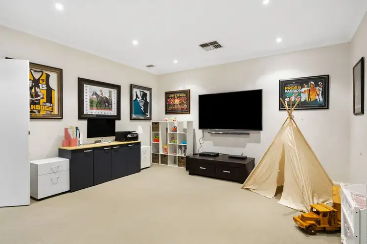 Seventh view of Homely house listing, 7 Heaney Close, Somerville WA 6430