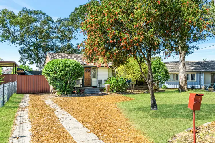 25 Runcorn Avenue, Hebersham NSW 2770