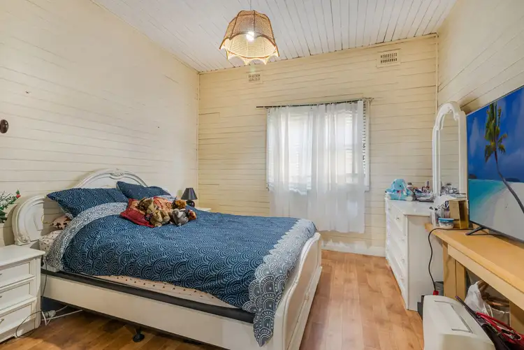 Second view of Homely house listing, 5 Devonport Street, Wakeley NSW 2176