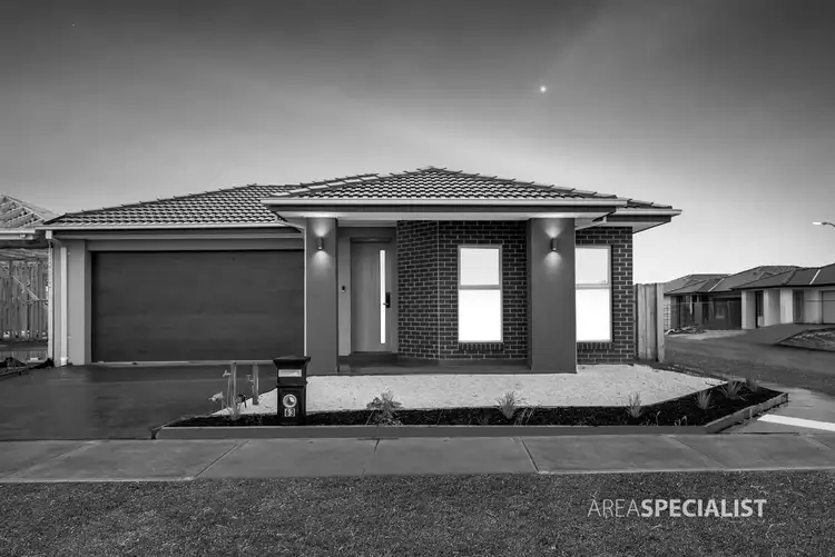 63 Mansfield Drive, Werribee VIC 3030