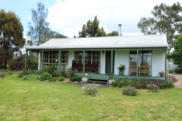42. Canterbury Street, Clunes VIC 3370