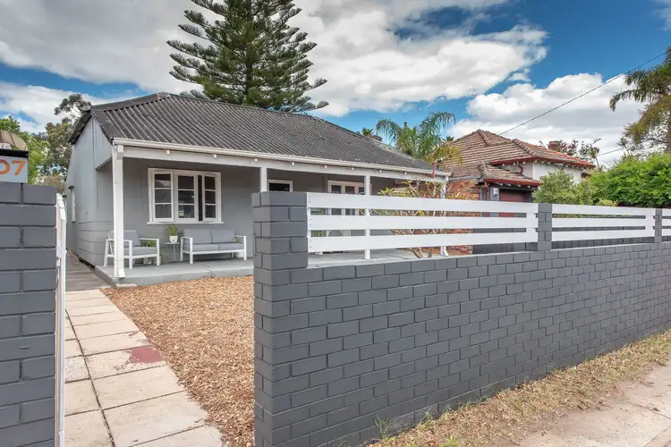 28 McKinlay Lane, Bassendean WA 6054