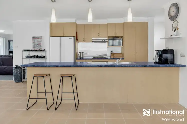 Third view of Homely house listing, 10 Hillrise Court, Werribee VIC 3030