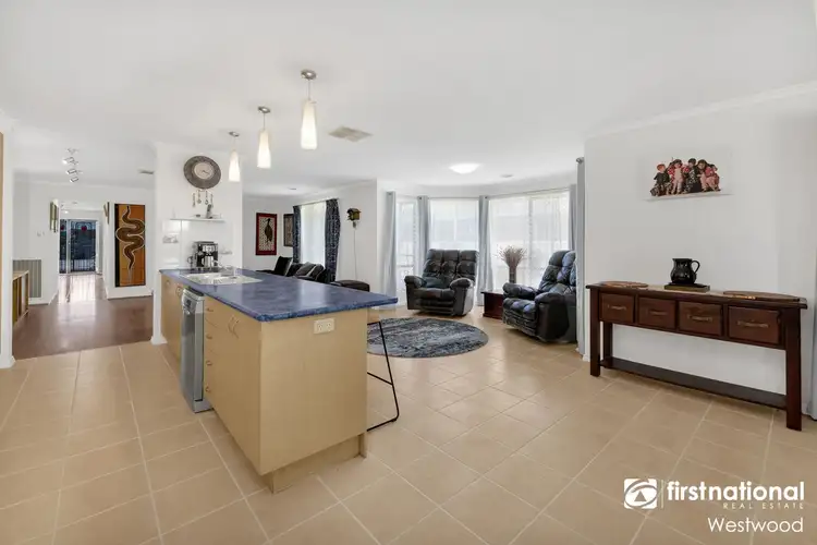 Sixth view of Homely house listing, 10 Hillrise Court, Werribee VIC 3030