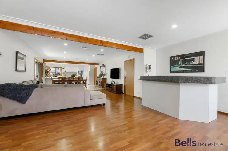 Sixth view of Homely house listing, 3 Balmoral Close, Kings Park VIC 3021