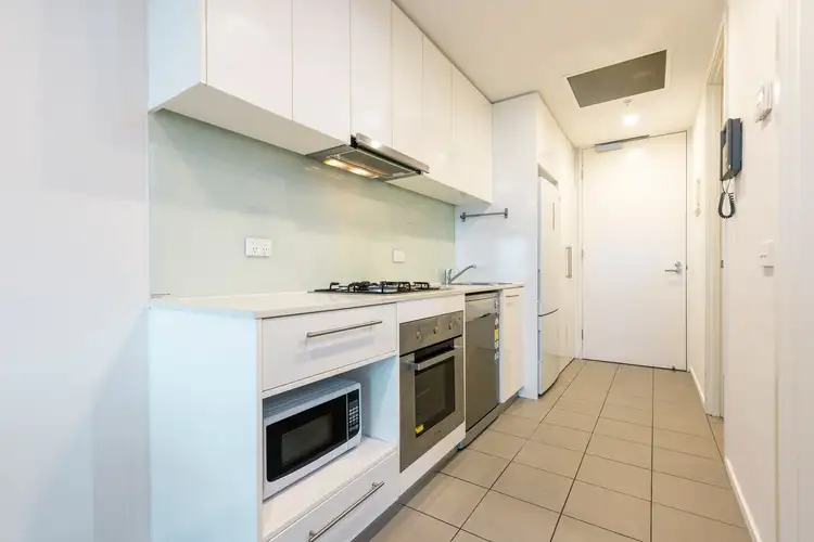 Fifth view of Homely apartment listing, 1906/18 Mount Alexander Road, Travancore VIC 3032