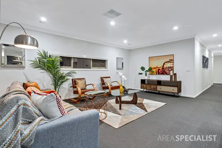 Sixth view of Homely house listing, 34 Valencia Circuit, Cranbourne VIC 3977