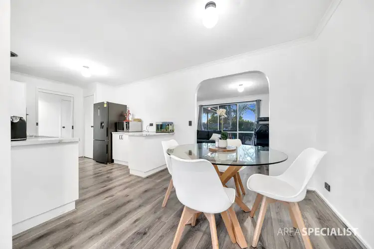 Fifth view of Homely house listing, 14 Manisa Place, Cranbourne West VIC 3977
