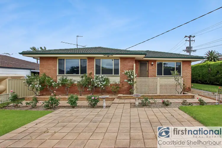 8 Phillip Crescent, Barrack Heights NSW 2528