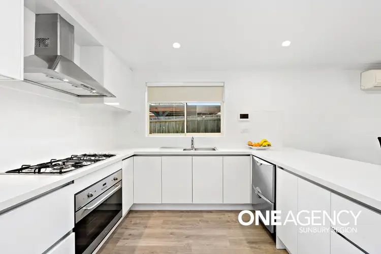 Second view of Homely house listing, 6 Marjorie Avenue, Sunbury VIC 3429