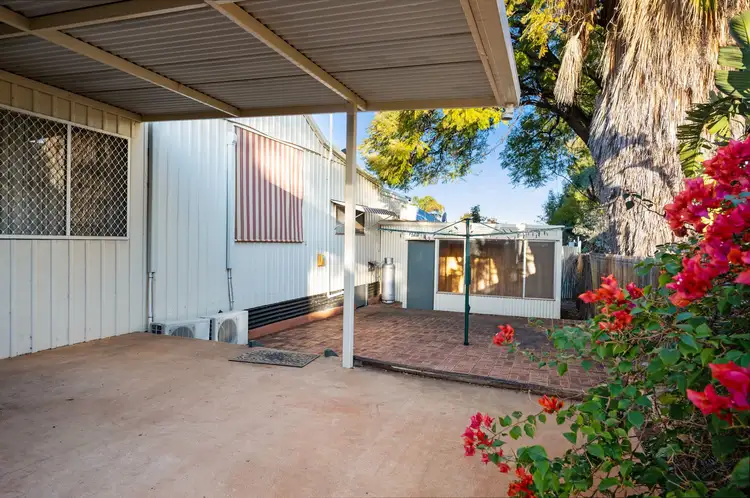 35 Campbell Street, Lamington WA 6430