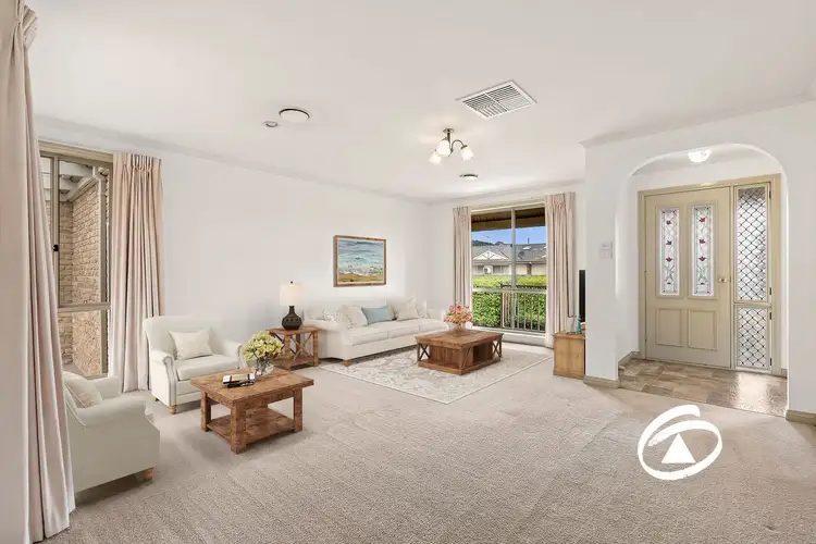 Second view of Homely unit listing, 4/19 William Road, Berwick VIC 3806