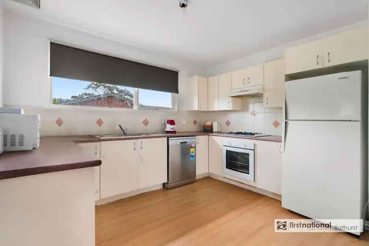 Third view of Homely house listing, 10 Winslow Place, West Bathurst NSW 2795