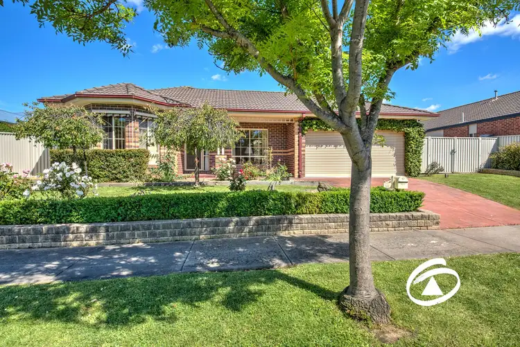 15 Flinders Chase, Pakenham VIC 3810
