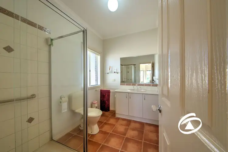 Fourth view of Homely house listing, 15 Flinders Chase, Pakenham VIC 3810