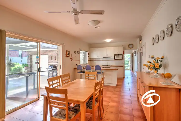 Fifth view of Homely house listing, 15 Flinders Chase, Pakenham VIC 3810