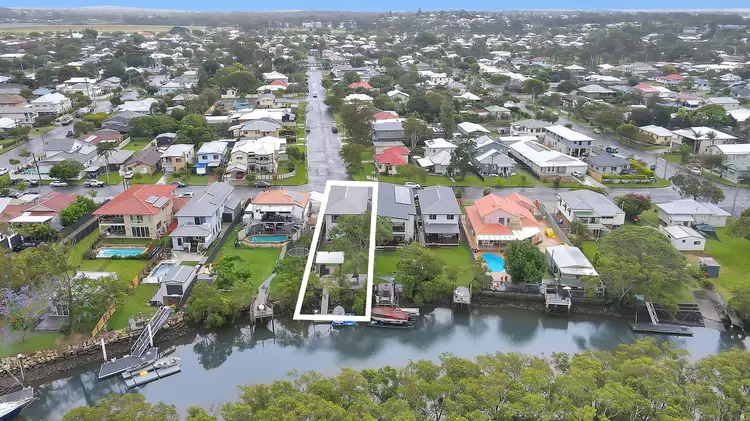 23 Central Avenue, Deagon QLD 4017