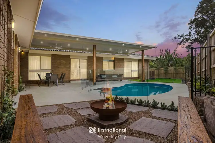 37 Mannering Drive, Glen Waverley VIC 3150