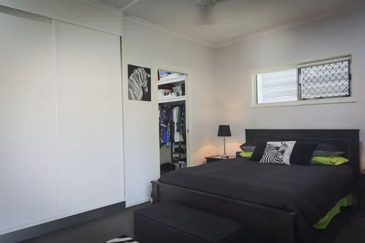 Sixth view of Homely house listing, 10 De Castella Drive, Moranbah QLD 4744