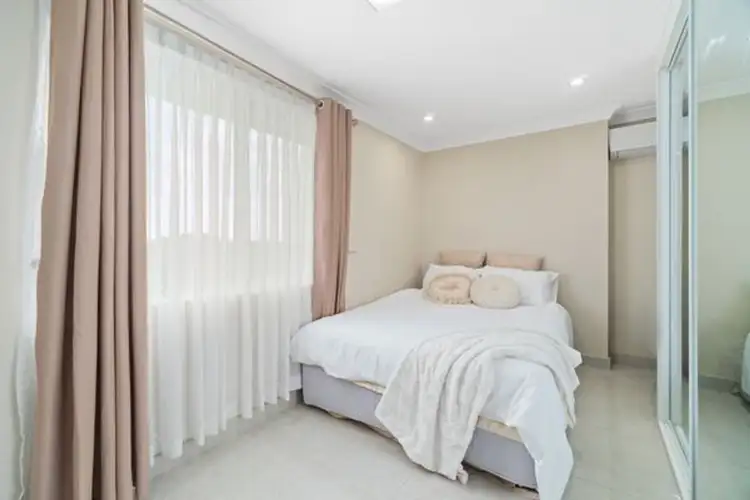 9/118 Cabramatta Road East, Cabramatta NSW 2166