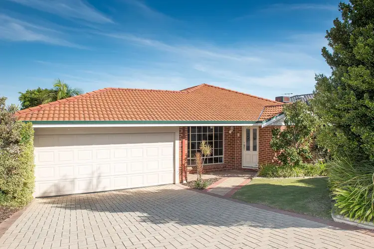 38 Blackwattle Parade