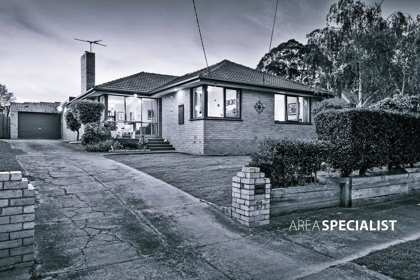 Main view of Homely house listing, 21 Leonie Avenue, Mount Waverley VIC 3149