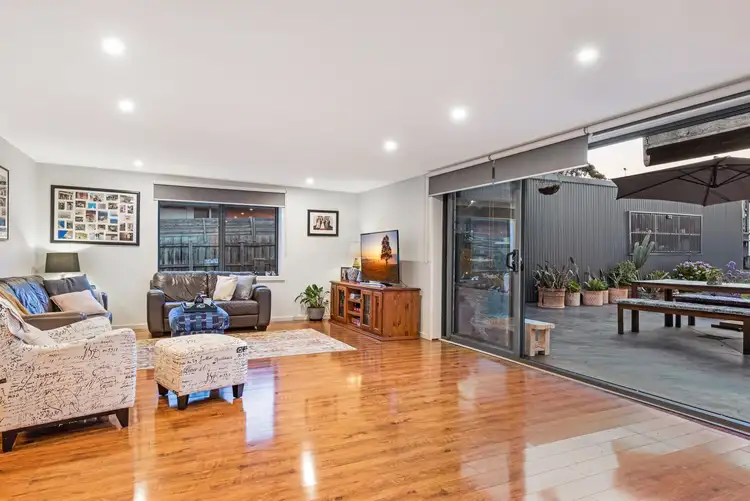 Third view of Homely house listing, 21 Leonie Avenue, Mount Waverley VIC 3149