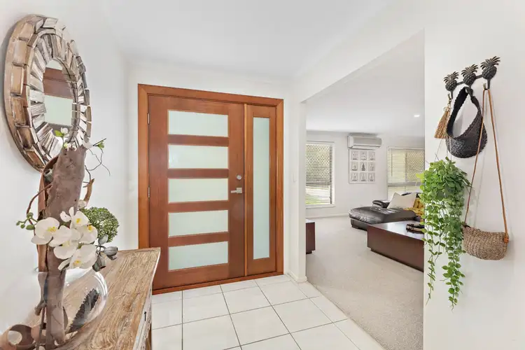 Second view of Homely house listing, 2 Winster Court, Alexandra Hills QLD 4161