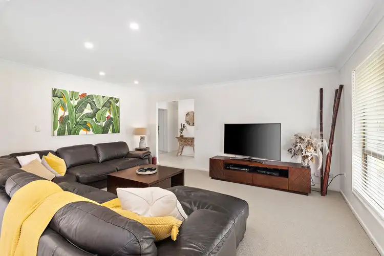 Third view of Homely house listing, 2 Winster Court, Alexandra Hills QLD 4161