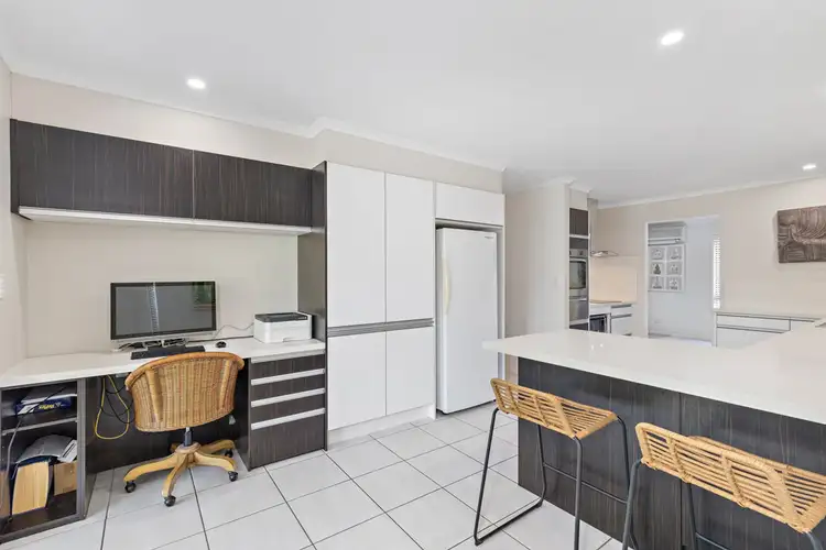 Sixth view of Homely house listing, 2 Winster Court, Alexandra Hills QLD 4161