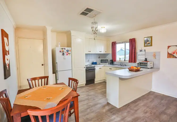 Fourth view of Homely unit listing, 11/2 West Road, Buronga NSW 2739