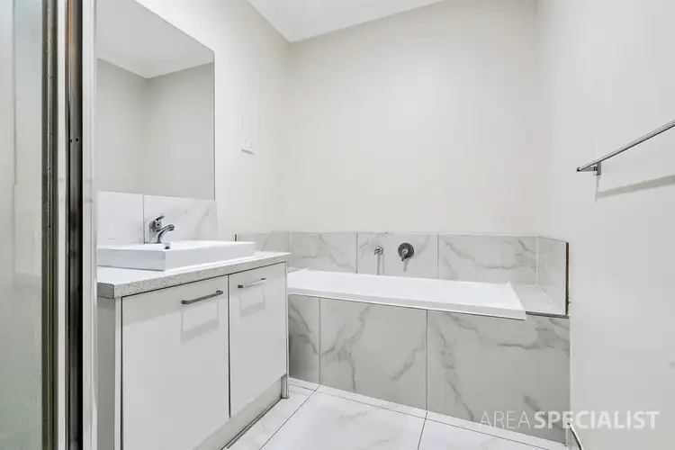 Fifth view of Homely house listing, 47 Valencia Circuit, Cranbourne VIC 3977