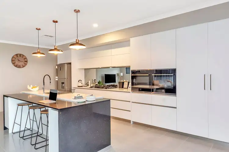 Sixth view of Homely house listing, 6 Jettyl Way, Wannanup WA 6210