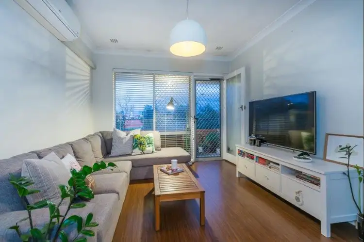 77 Abbett Street