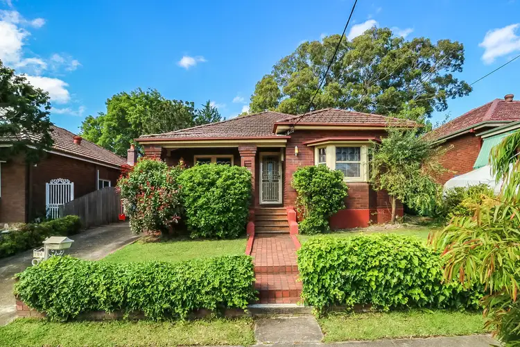 194 Carrington Avenue, Hurstville NSW 2220